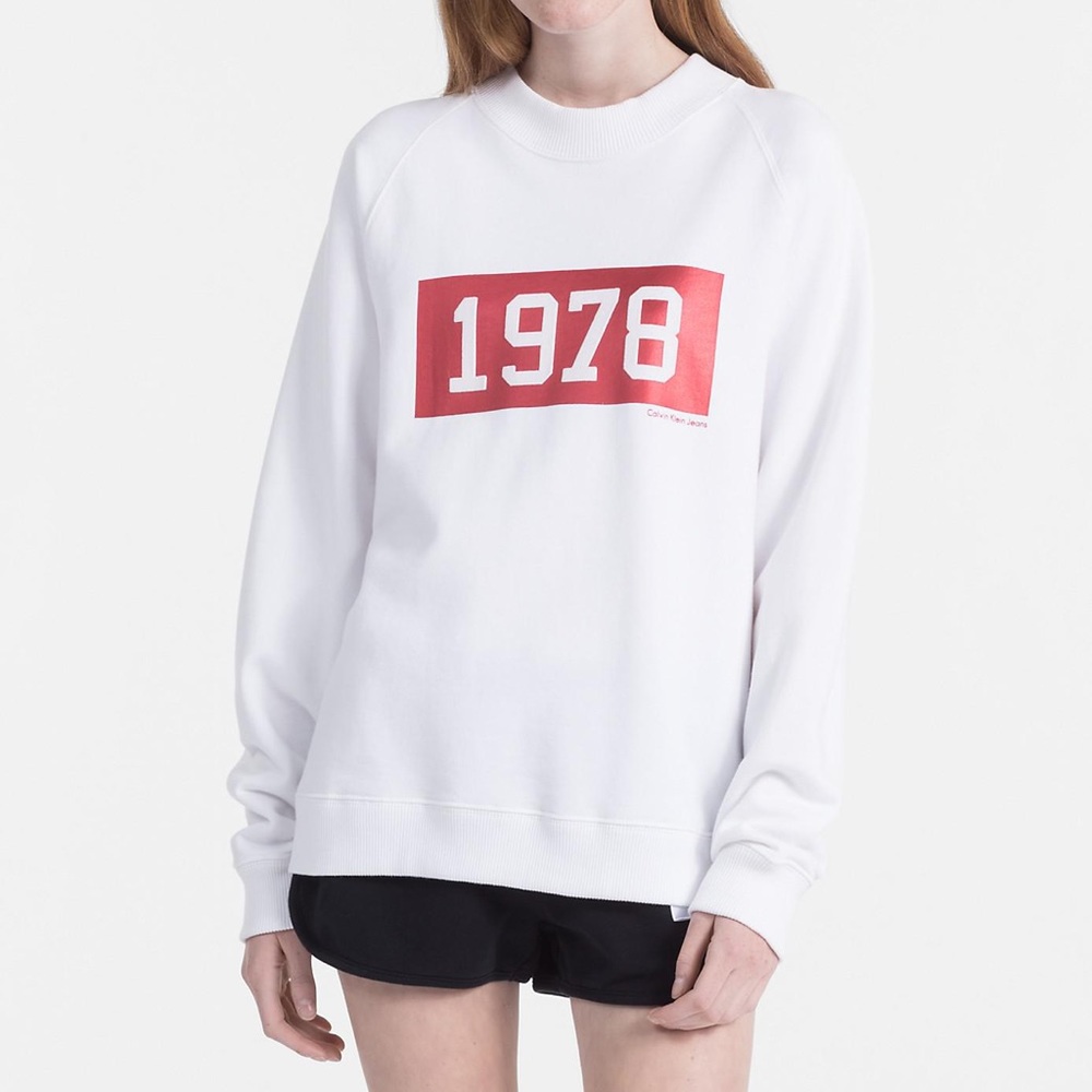 Calvin Klein Sweater